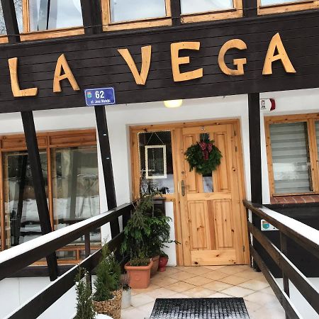 Villa Vega 卡尔帕奇 外观 照片